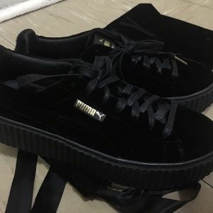 Fenty Puma Velvet Creepers